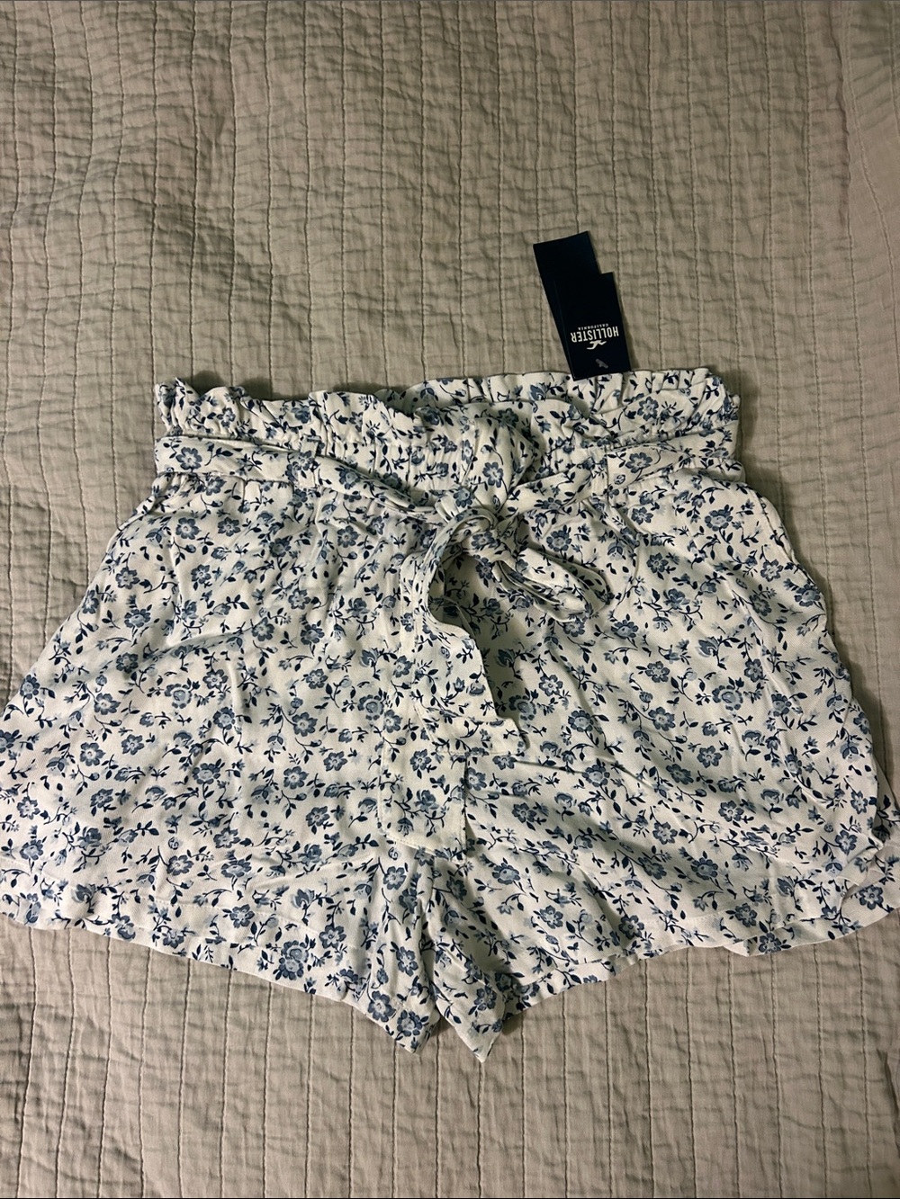 Hollister High-Waist White and Blue Floral Tie-Front Shorts